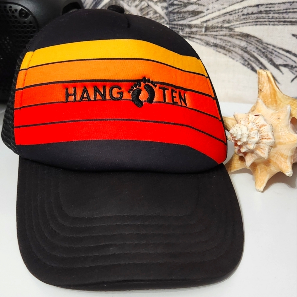 Hang Ten retro style adjustable SnapBack Truckers mesh back Cap